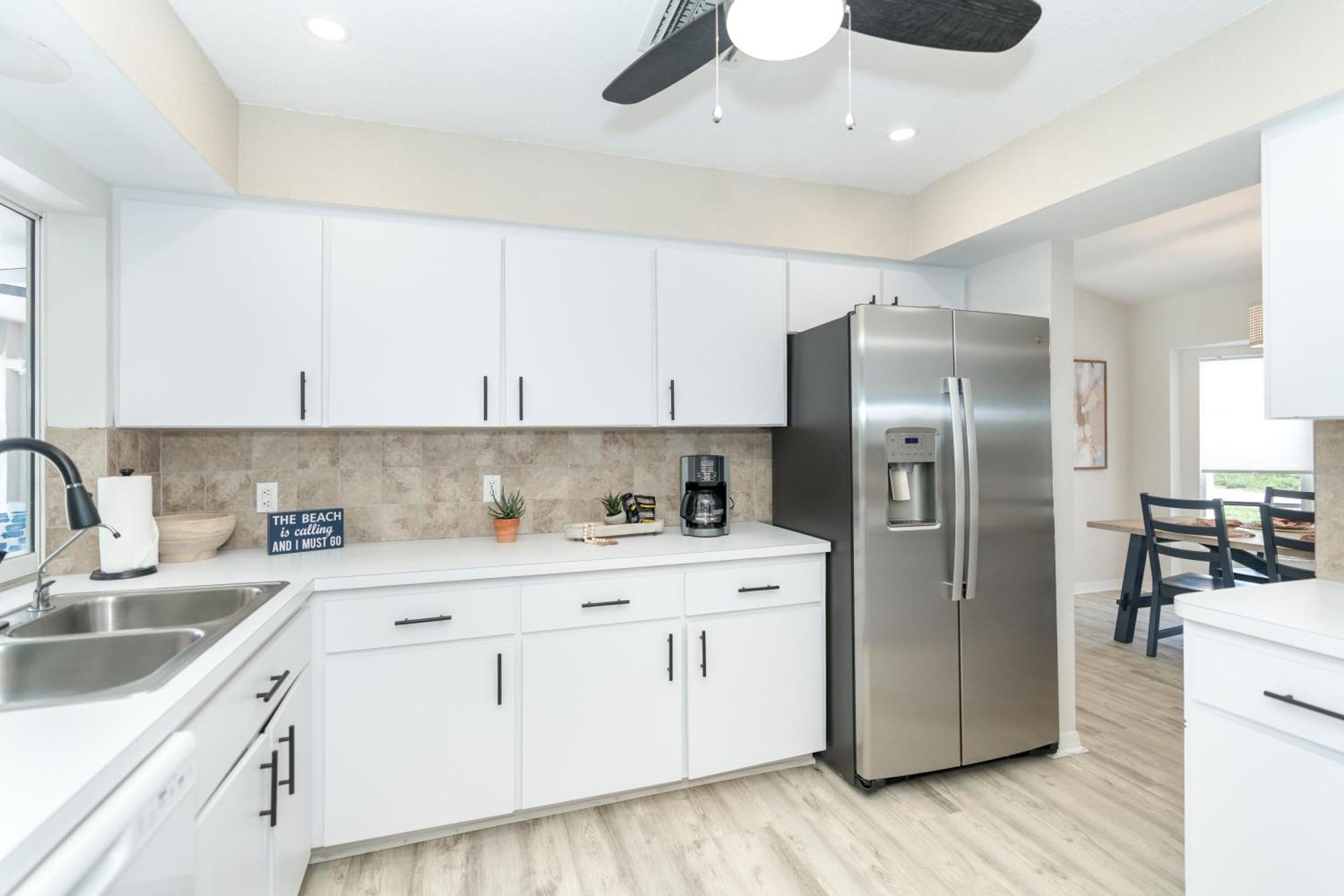 Beautiful Spacious Home! Close To Beaches - Heated Private Pool Englewood Exterior photo